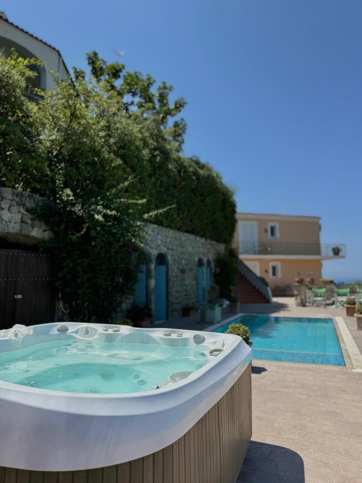 Poggio Del Sole Hotel Forio  Exterior photo